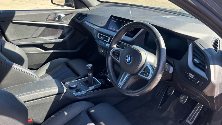 BMW 1 Series 118i [136] M Sport 5dr Petrol Hatchback
